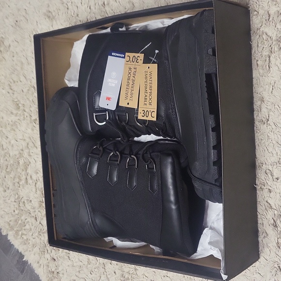 Elements Thinsulate boots 10 - Picture 5 of 7